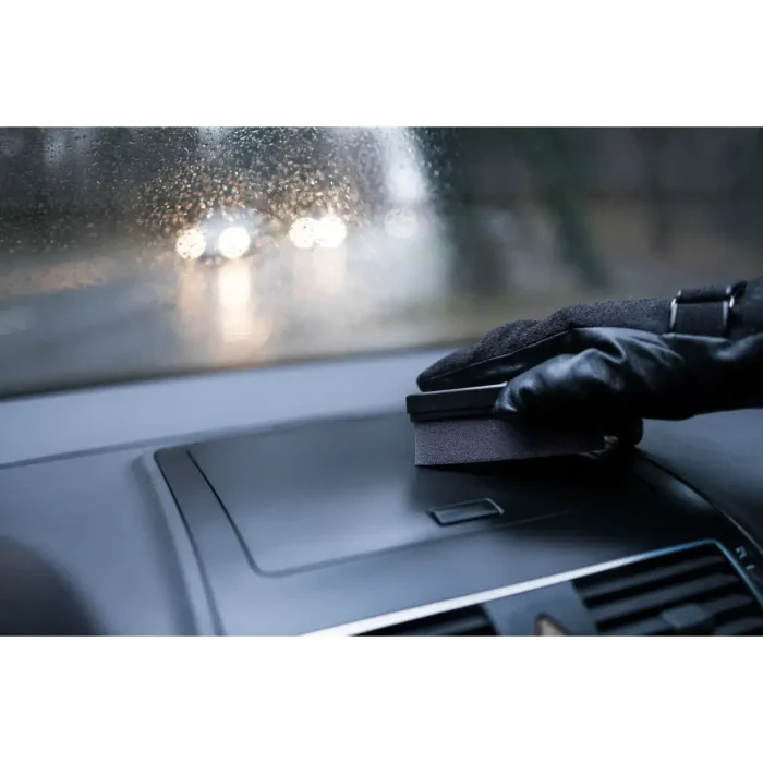 carbonax-classic-dashboard-sponge-use-617806f64ca6a