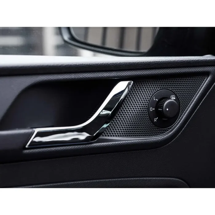 carbonax-dashboard-shine-scoda2-606ad449479e5-606db97377a5c